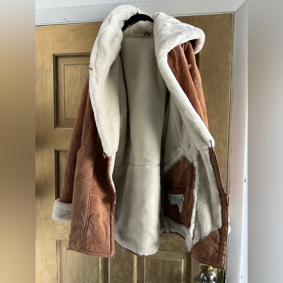 Leather oversized jacket - Picture 7 of 7